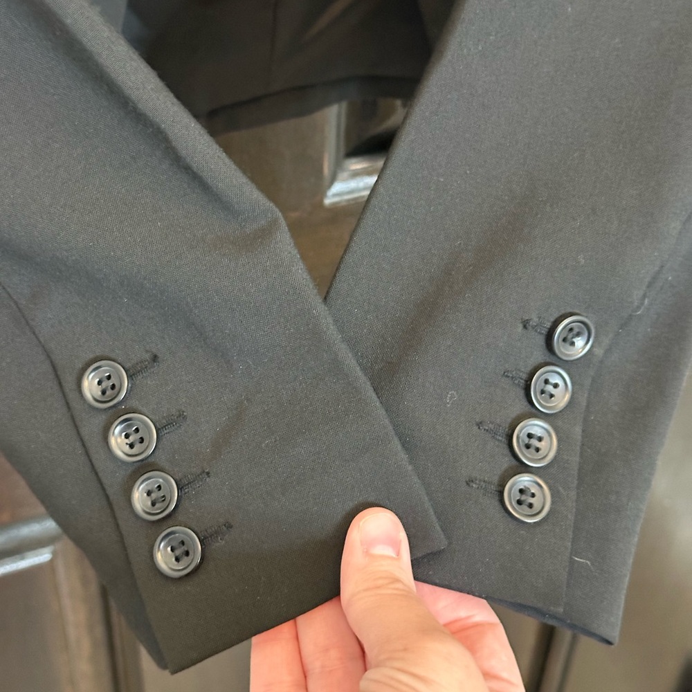 Express Notch Collar One Button Blazer Size 4 - image 2